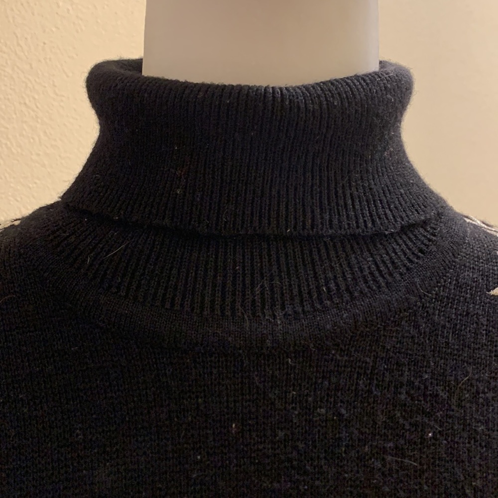 Meister Black Poly and Wool Turtle Neck Sweater with Gold Appliques size S - Picture 6 of 8